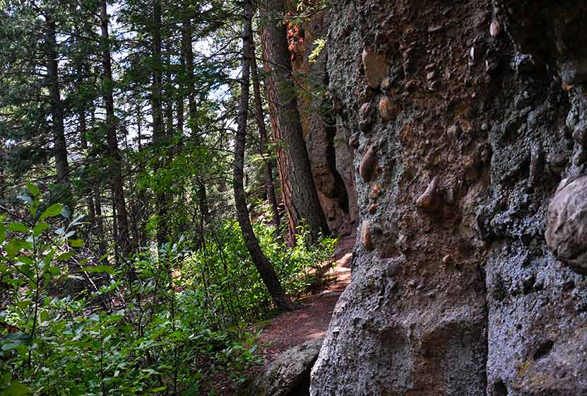 cliff climbers trail castlewood canyon header
