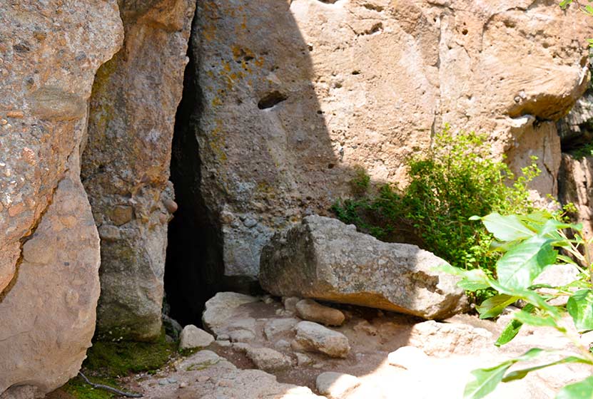 cave trail castlewood canyon header