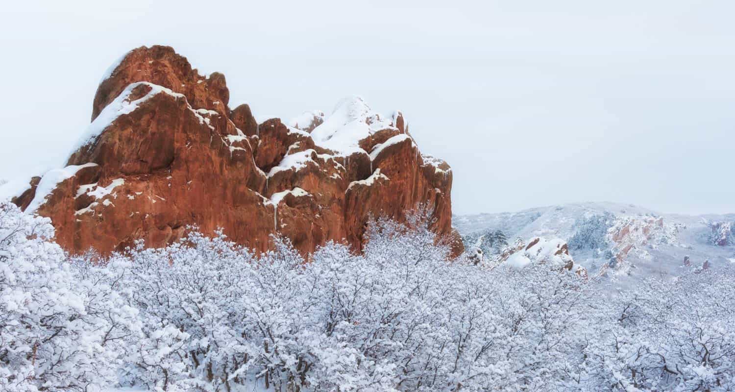 snow on red rock formation in roxborough state park near denver easy winter hiking trails