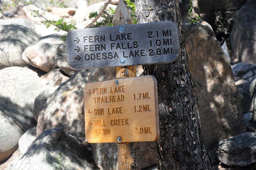 fern-lake-trail-sign-after-bridge-at-the-pool-rmnp