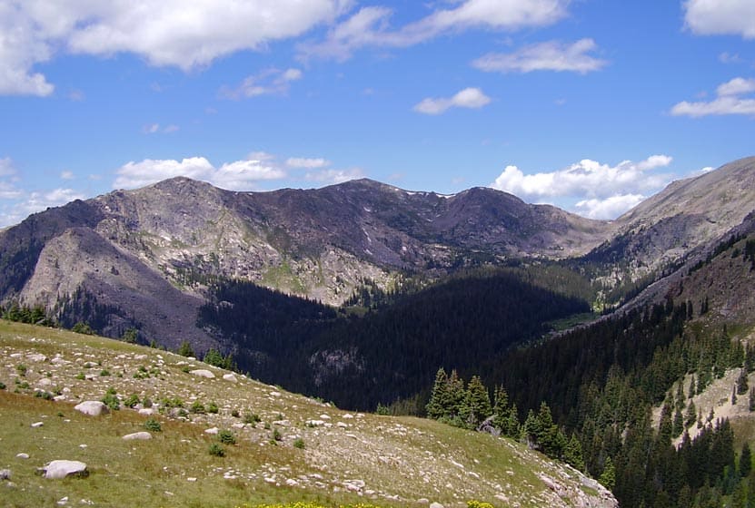 West Side of Rocky Mountain National Park deep in mountains hike near Denver