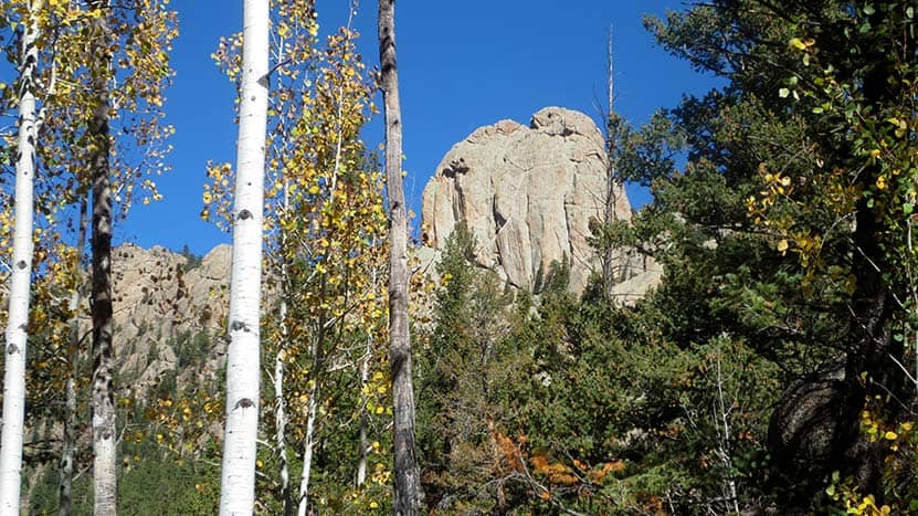 twin owls rock formation in rocky mountain national park